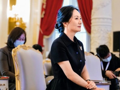 光迅科技，女性力量綻放的科技之光